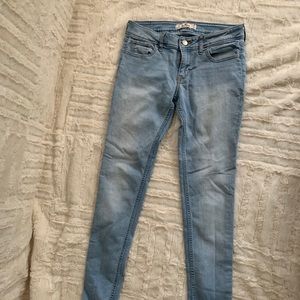Hollister skinny jeans